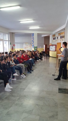 Andora, a scuola celebrato il "Giorno del ricordo"