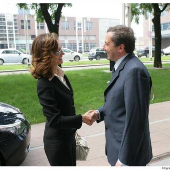 Da Gelmini al savonese Profumo: vicende di ordinaria, e straordinaria inefficienza