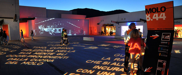 Dall’8 dicembre al 6 gennaio vieni a vivere la Tua Christmas Experience allo shopping center Molo 8.44 di Vado Ligure Dall’8 dicembre al 6 gennaio vieni a vivere la Tua Christmas Experience allo shopping center Molo 8.44 di Vado Ligure