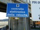 Superstrada di Quiliano, da una parte autovelox e dall'altra "Attenti alle buche" Superstrada di Quiliano, da una parte autovelox e dall'altra "Attenti alle buche"
