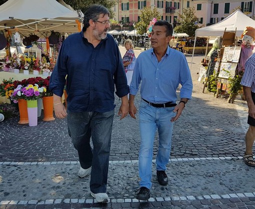 Il sindaco di Carcare condannato per l'ordinanza anti profughi, Vaccarezza: "Io sto (sempre di più) con Franco" Il sindaco di Carcare condannato per l'ordinanza anti profughi, Vaccarezza: "Io sto (sempre di più) con Franco"