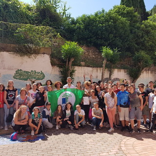 Pietra Ligure, consegnata la 'Bandiera Verde' alla scuola secondaria di primo grado 'Nicolò Martini'