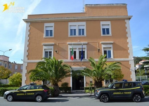 Acqua non potabile ad Andora, sequestri e indagini su due società Acqua non potabile ad Andora, sequestri e indagini su due società