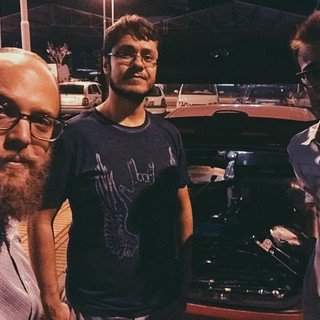 Albenga, lamentele dai palazzi: i vigili interrompono il concerto della band "La Cantina di Marzo"
