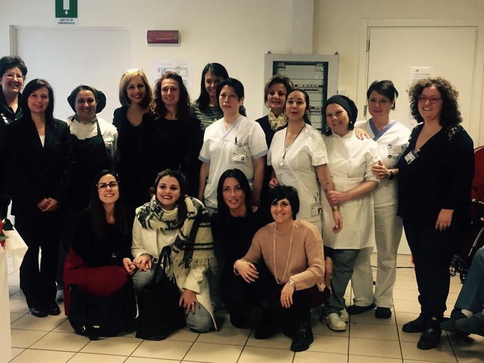 Alassio, gli auguri dell'assessore Leone all'asilo Maria Ausiliatrice e alla residenza "Dr. Giacomo Natale"