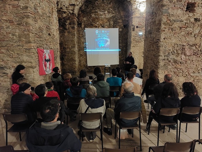 Savona, continua il 45° Corso di Speleologia: al via le prime lezioni teoriche