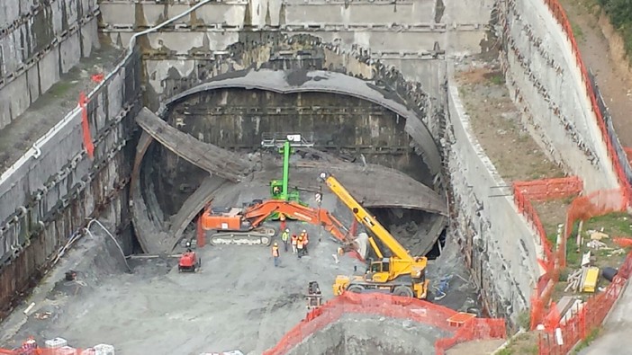 Crollo nel cantiere Aurelia bis a Miramare Crollo nel cantiere Aurelia bis a Miramare