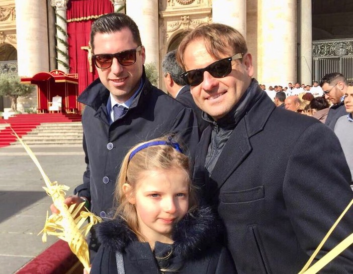 Pasqua, Regione Liguria dona le palme intrecciate del ponente al Papa Pasqua, Regione Liguria dona le palme intrecciate del ponente al Papa