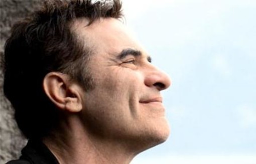 Celle Ligure, il cantautore Francesco Baccini alla rassegna "Sud e Nord due anime che si incontrano"