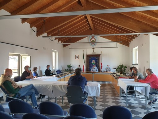 Fase 2 a Pietra Ligure: al via “Pietra riparte”, il tavolo di lavoro con le attività produttive