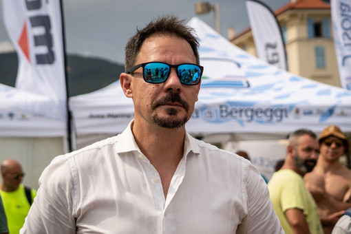 Spotorno, Legambiente e Touring Club premiano il sindaco Fiorini per il nuovo Pud: «Passo avanti di legalità e sociale»