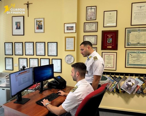 Albenga, centro estetico e barber shop con 5 lavoratori irregolari: sanzioni per 200mila euro Albenga, centro estetico e barber shop con 5 lavoratori irregolari: sanzioni per 200mila euro