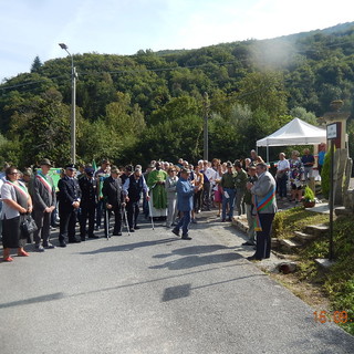 Bormida, questa mattina l'intitolazione dello slargo sulla strada provinciale al tenente colonnello degli Alpini Renato Maiorca (FOTO)