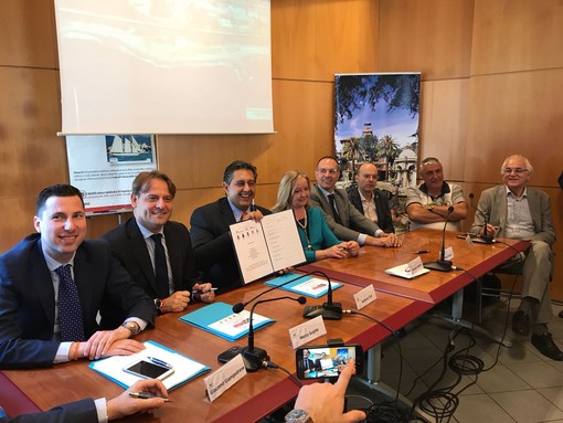 Pista ciclopedonale, Regione Liguria: siglata intesa quadro per le aree della ciclabile