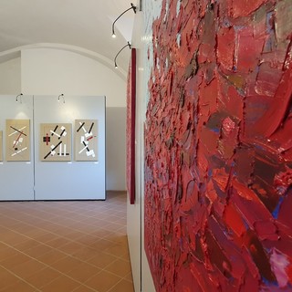 Finalborgo, in corso fino al 18 agosto la mostra "Geometrismo e libertà"