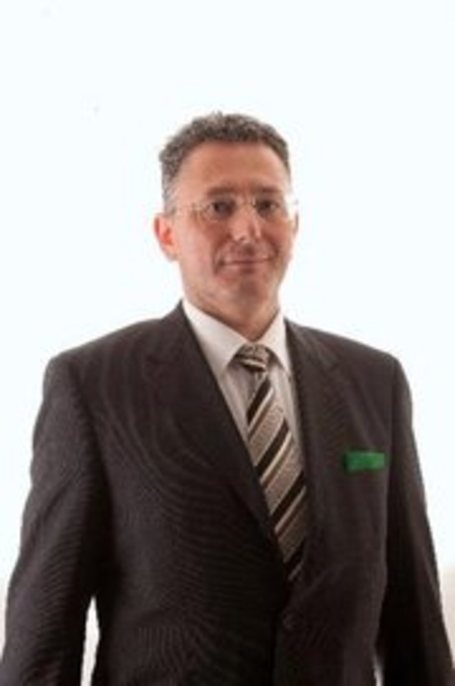 Arecco (LN) : “Bel Paese? Sì, ma solo per i pensionati immigrati”