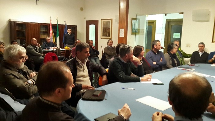 La Piaggio non è solo Villanova ma tutta la Provincia: i sindaci convocano un consiglio comunale unitario il 18 marzo La Piaggio non è solo Villanova ma tutta la Provincia: i sindaci convocano un consiglio comunale unitario il 18 marzo