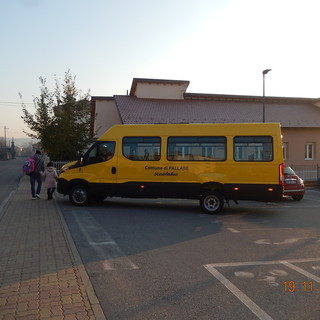 Pallare, ha preso servizio il nuovo scuolabus