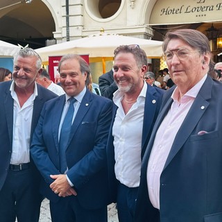 Gli assessori regionali Piana e Lombardi a Cuneo per "Milleluci nel Piatto": "Enogastronomia straordinario strumento di promozione dei territori" Gli assessori regionali Piana e Lombardi a Cuneo per "Milleluci nel Piatto": "Enogastronomia straordinario strumento di promozione dei territori"