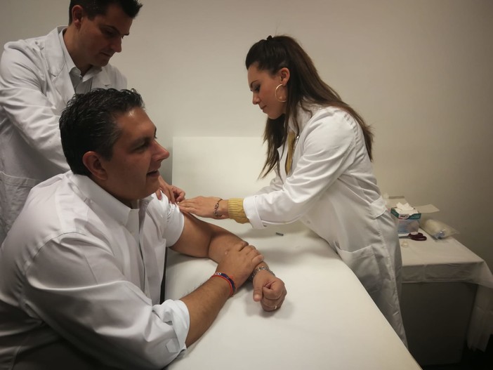 Vaccinazione gratuita per dipendenti regionali, gli over 65 e soggetti a rischio