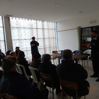 Pallare: i carabinieri incontrano i cittadini per parlare di furti e truffe