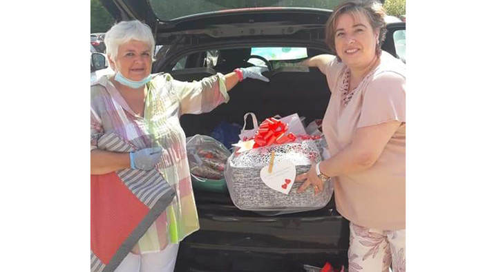 Andora, dagli anziani dei centri sociali 250 cuori al personale dell'ospedale di Albenga Andora, dagli anziani dei centri sociali 250 cuori al personale dell'ospedale di Albenga