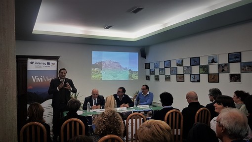 Illustrati oggi a Sassello i prototipi di una nuova proposta turistica Illustrati oggi a Sassello i prototipi di una nuova proposta turistica