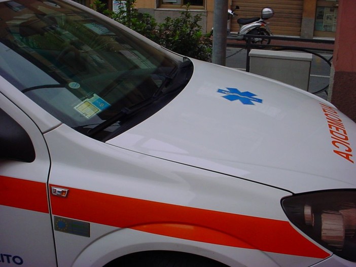 Due incidenti con feriti lievi a Boissano e Varigotti Due incidenti con feriti lievi a Boissano e Varigotti