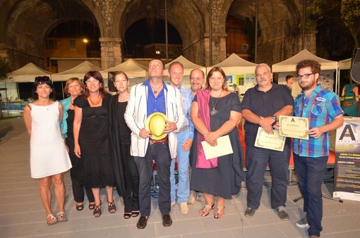 Andora: debutto per il concorso letterario "Ag Noir", premiati i dieci migliori racconti provenienti da tutta Italia Andora: debutto per il concorso letterario "Ag Noir", premiati i dieci migliori racconti provenienti da tutta Italia