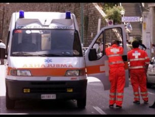 Celle: cade dalla moto e si frattura due costole