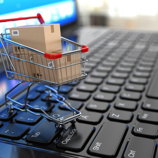 Shopper personalizzate per aziende: 6 criteri tecnici per scegliere il fornitore (e quanto costa sbagliare)