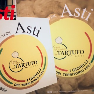 Asti mette in mostra i suoi "gioielli": sabato e domenica torna la Fiera Nazionale del Tartufo Asti mette in mostra i suoi "gioielli": sabato e domenica torna la Fiera Nazionale del Tartufo