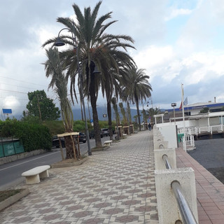 Albenga diventa una palestra a cielo aperto con "Un Mare di Fitness" Albenga diventa una palestra a cielo aperto con "Un Mare di Fitness"