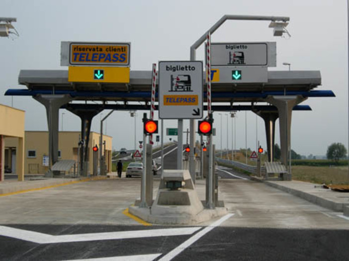 Gratuità A10 tra Spotorno e Finale, Vaccarezza:"La Regione si attivi tramite gli esponenti di NCD"