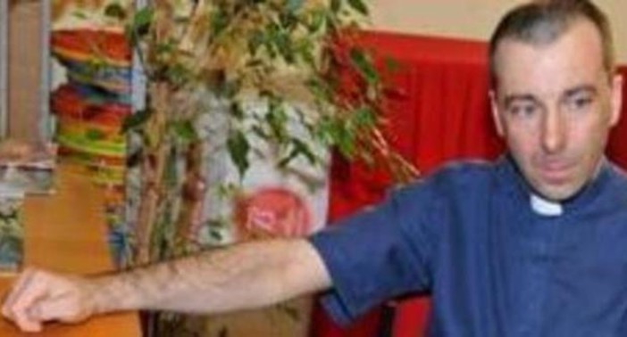 Imu, a Genova don Valentino Porcile paga la rata sulla chiesa e pubblica la ricevuta su Facebook Imu, a Genova don Valentino Porcile paga la rata sulla chiesa e pubblica la ricevuta su Facebook