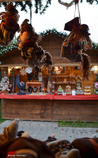 L’Immacolata al Villaggio di Natale di Finale Ligure