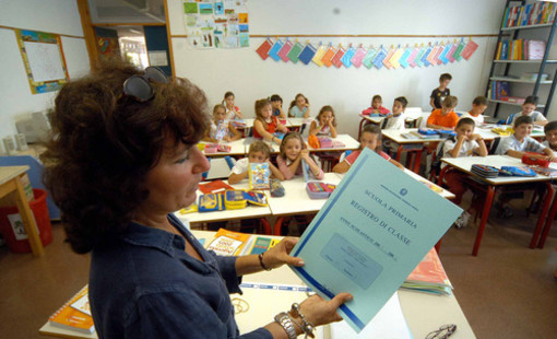 "Buona scuola, il Governo Renzi dimentica il personale ATA: in Liguria 5mila persone coinvolte"