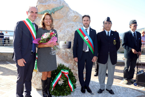 IV novembre: Albenga ricorda la Grande Guerra con una mostra filatelico- fotografica del Circolo filatelico di Albenga