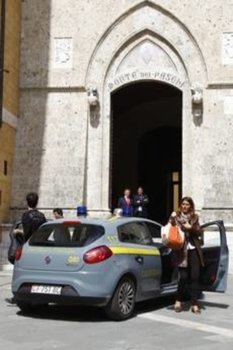 MPS, procuratore: situazione esplosiva e incandescente MPS, procuratore: situazione esplosiva e incandescente