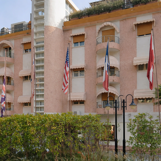 Alassio, colpo immobiliare: finanziere torinese acquisisce hotel, residence e pizzeria