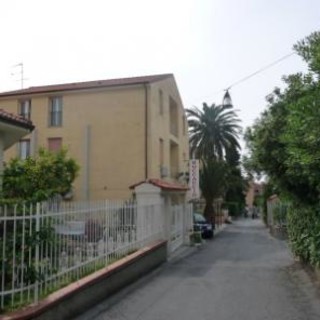 Stupro nella notte a Loano, violenza su ventitreenne