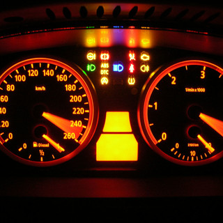 Un etto di cocaina nel cruscotto: arrestato ventitreenne al casello di Borghetto S.S.