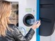 La raccolta delle bottiglie cambia: a Finalborgo un ecocompattatore che premia i cittadini