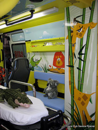 Savona: successo per l'inaugurazione dell'allestimento pediatrico di un'ambulanza della Croce Bianca, curato dal Lions Club Savona: successo per l'inaugurazione dell'allestimento pediatrico di un'ambulanza della Croce Bianca, curato dal Lions Club