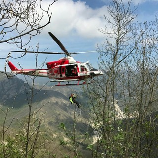 Ciclista cade sulle alture di Orco Feglino: intervento dell'elisoccorso