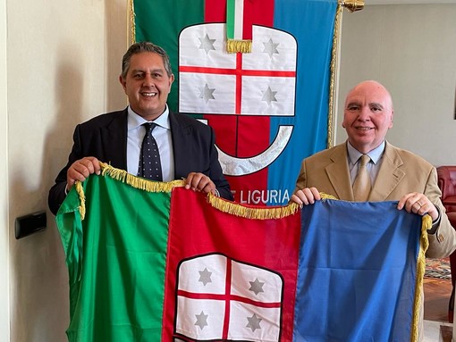 Incontro in Regione tra il nuovo Prefetto di Savona Enrico Gullotti e il presidente Toti (FOTO) Incontro in Regione tra il nuovo Prefetto di Savona Enrico Gullotti e il presidente Toti (FOTO)