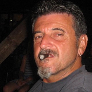 Spegni quella telecamera, che poi mettete tutto "su quel blog di mer.."