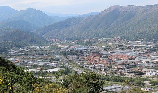 Albenga: un terreno del Comune per gli imprenditori agricoli della Piana Albenga: un terreno del Comune per gli imprenditori agricoli della Piana