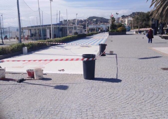 Albissola, lavori di ripristino del Lungomare degli Artisti e del molo S. Antonio