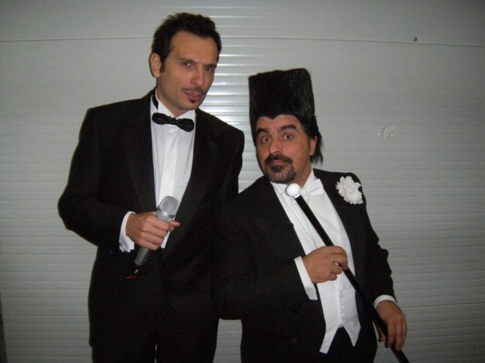 Alassio: domani sera lo spettacolo "Io Canto" con Gigi Garretta e Max Vitale Alassio: domani sera lo spettacolo "Io Canto" con Gigi Garretta e Max Vitale